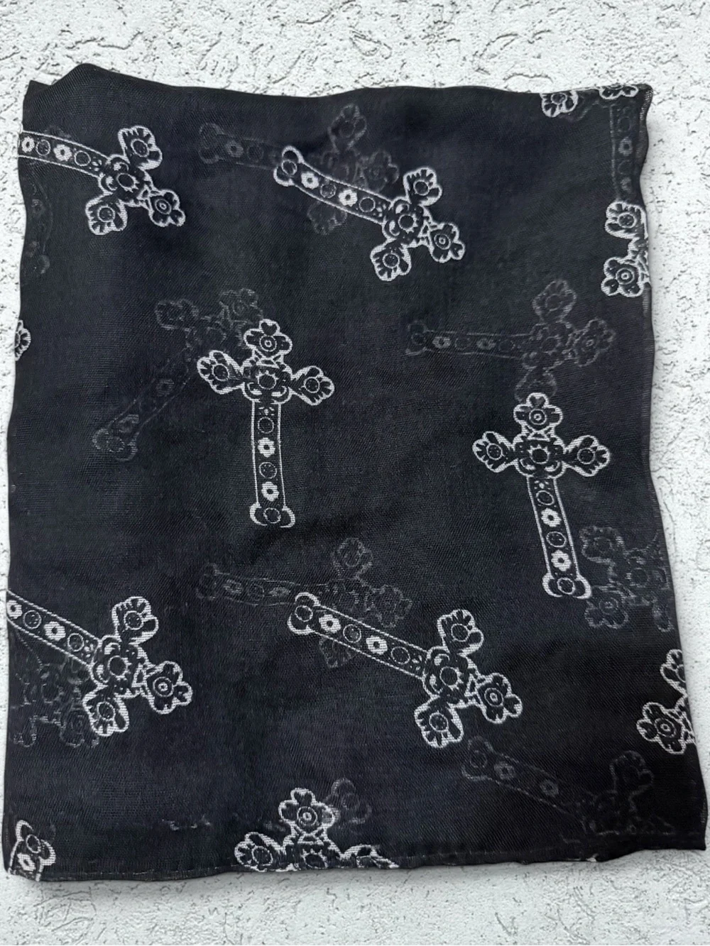 🌻Black Infinity Scarf with White Cross Print
